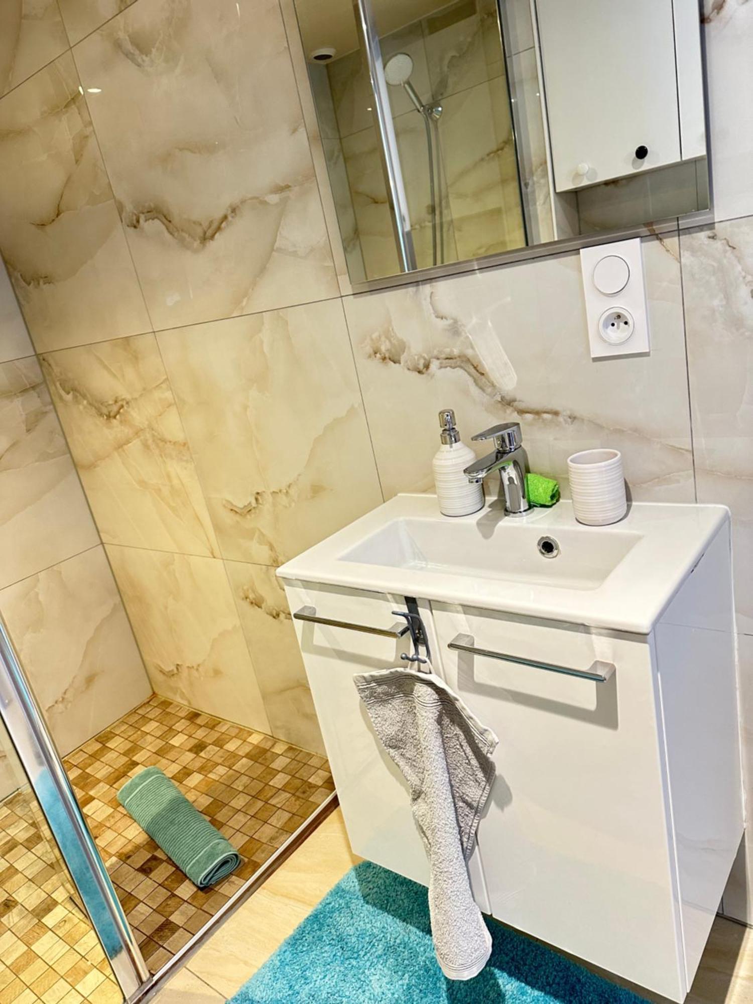 Apartment Superbe Proche De Stations De *